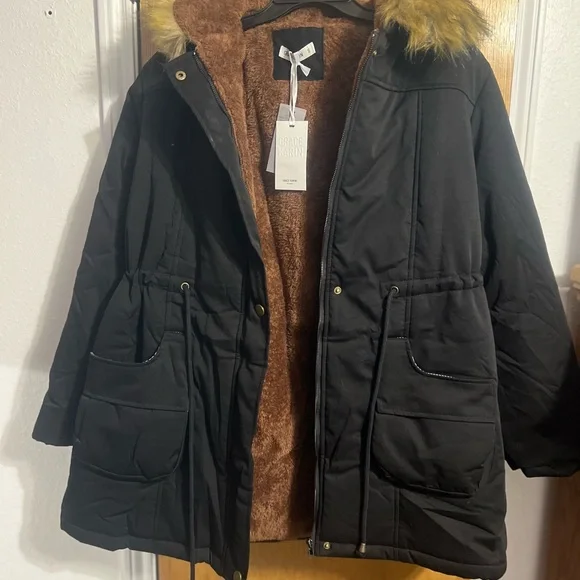 Women's Black Parka with Faux Fur Trim - Picture 2 of 12